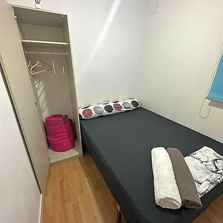Fast Single Rooms-3
