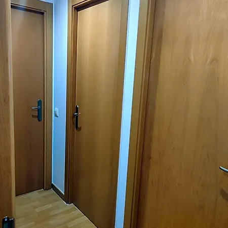 Fast Single Rooms-2